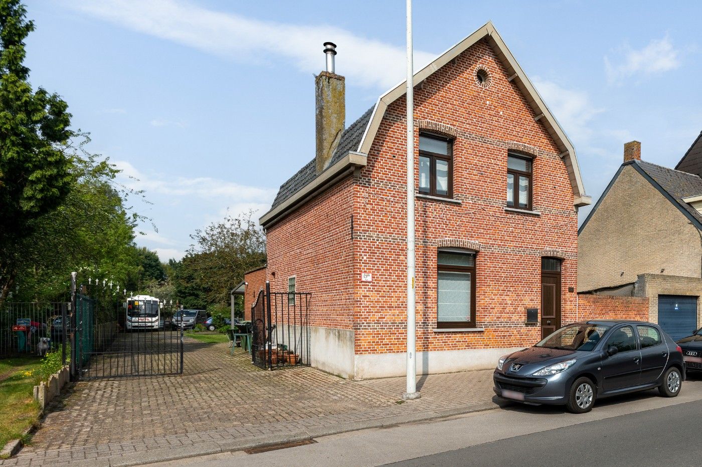 ()=>{if(producerUpdateValueVersion(node),producerAccessed(node),node.value===ERRORED)throw node.error;return node.value} Zoutestraat 193 - 2040 Zandvliet