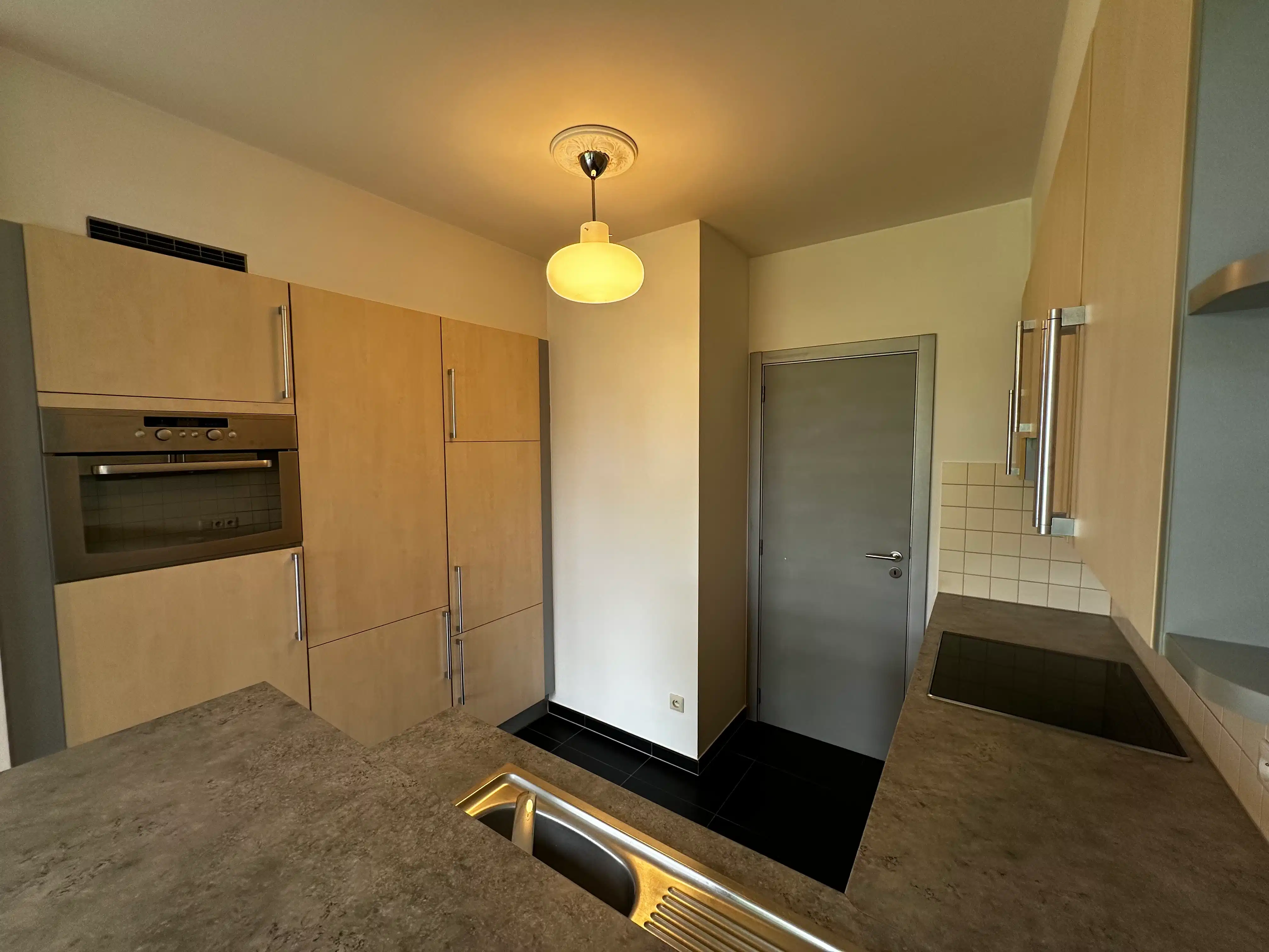 Mooi onderhouden 2 slaapkamers appartement in centrum Aalter foto 7