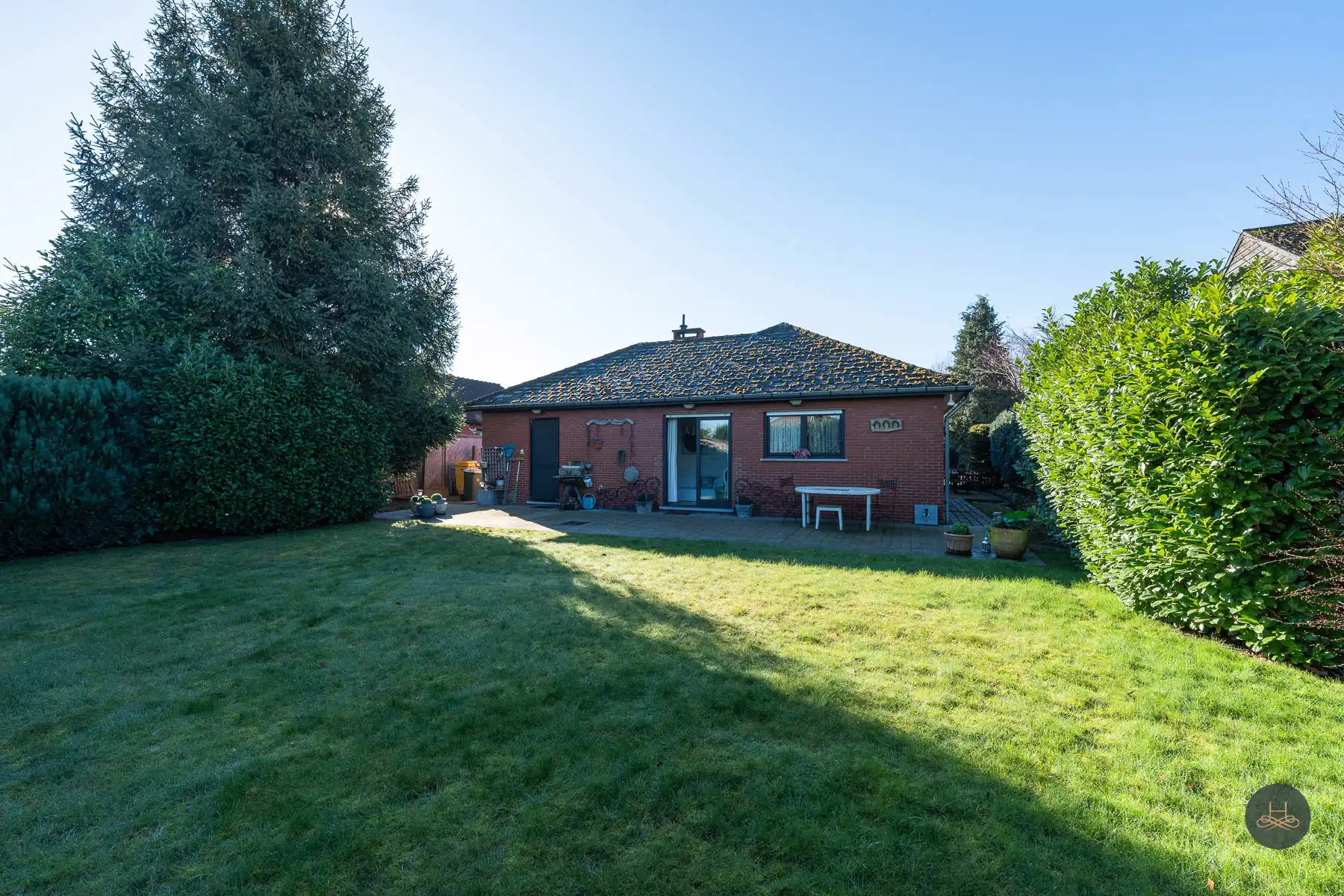 Gelijkvloerse woning met renovatiepotentieel foto 18