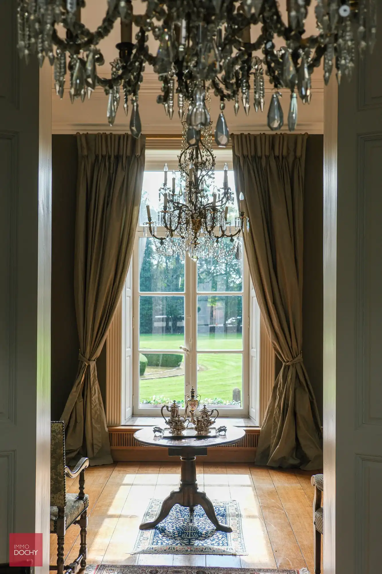 Prachtig gerestaureerd authentiek landhuis te Gors-Opleeuw (gelegen tussen Hasselt en Tongeren) foto 9