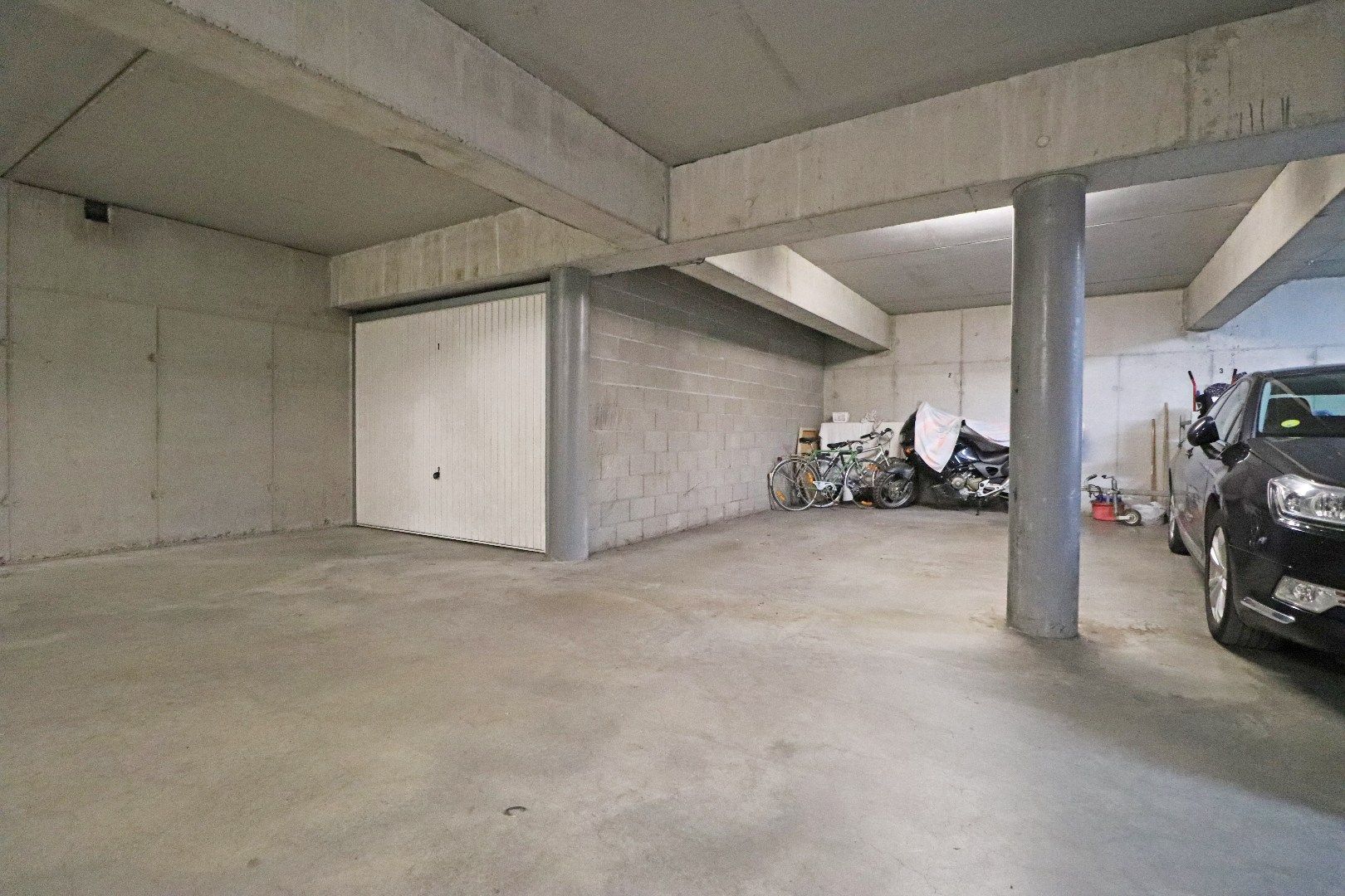 Centraal gelegen appartement met mooi zicht foto 10