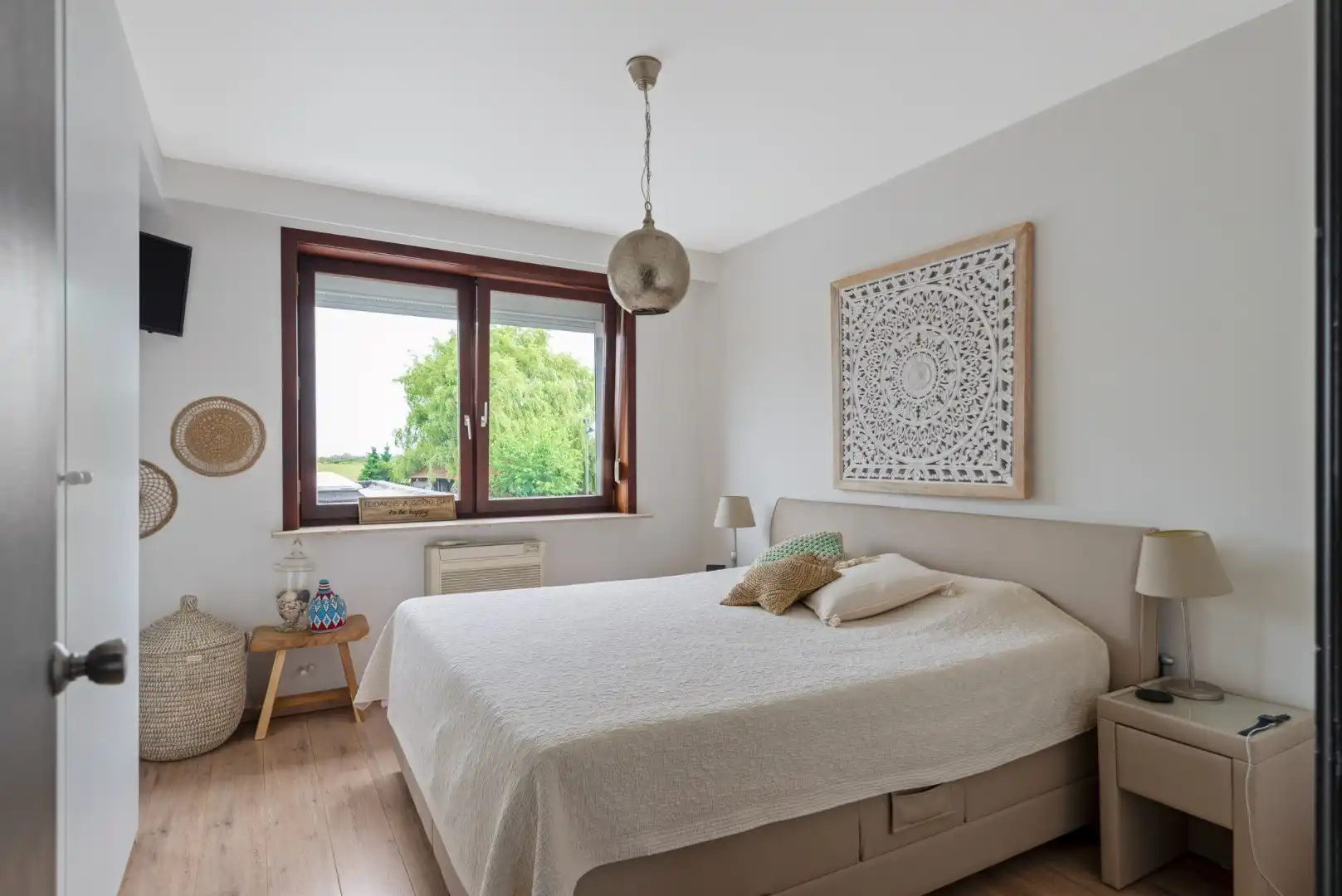 Polyvalent woon-werkpand met enorme visibiliteit en achteruitweg foto 16
