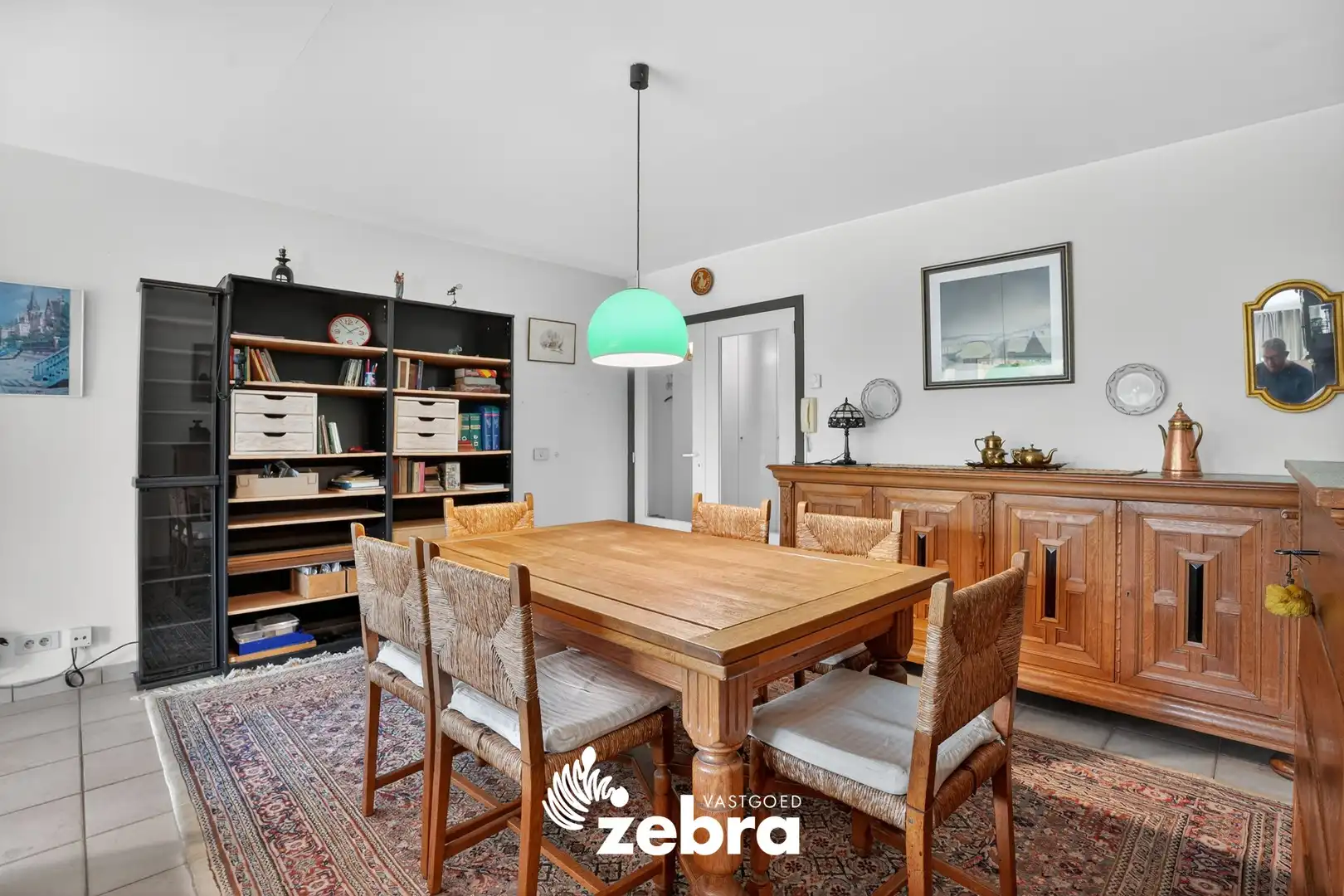 Gelijkvloers appartement met zuidoost gerichte tuin te Roeselare! foto 5