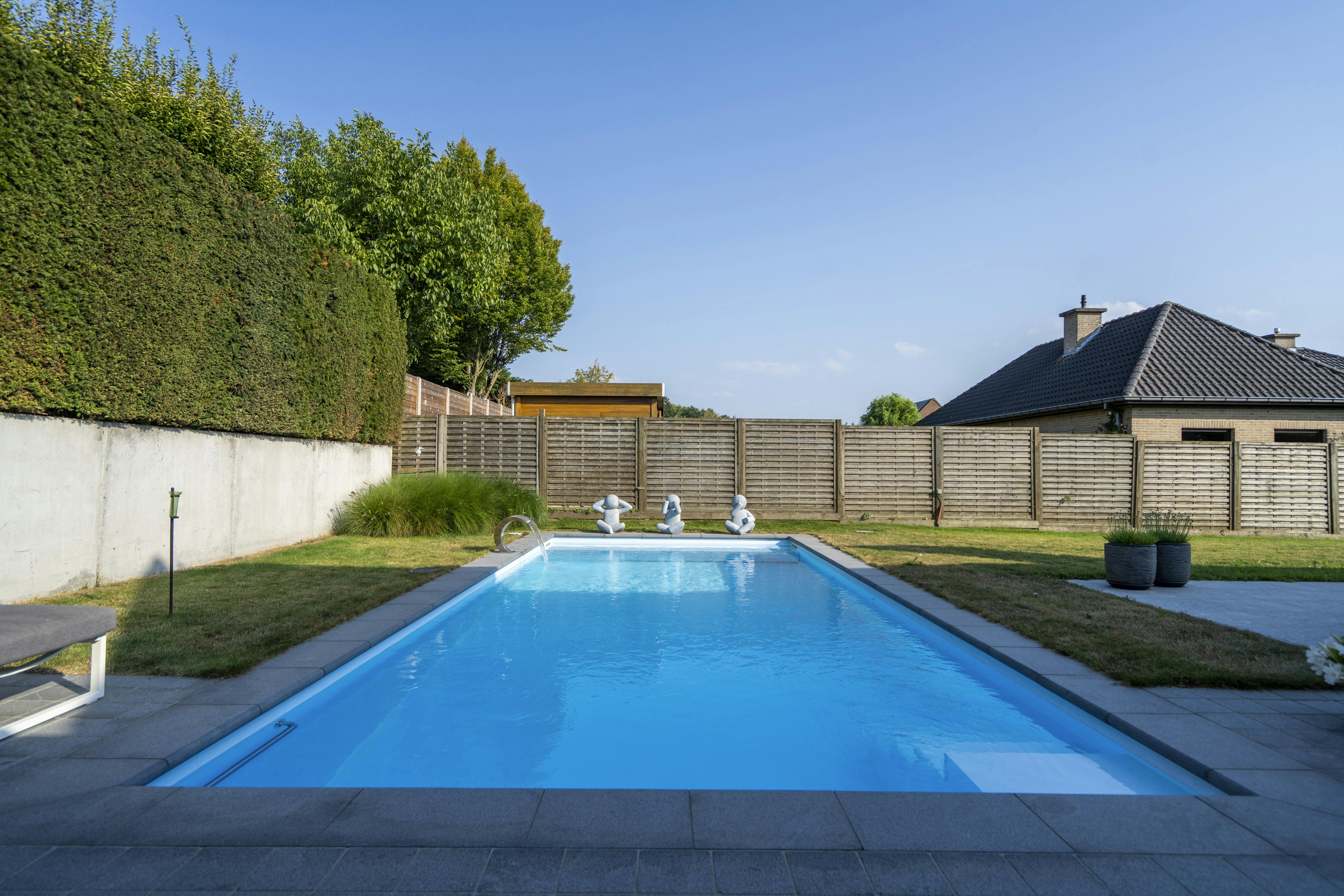 Energiezuinige instapklare villa met zwembad en poolhouse foto 11