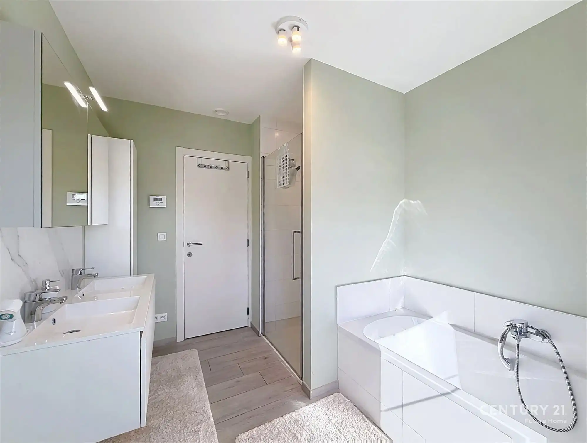 Recente en gezellige woning met 3 slaapkamers foto 12