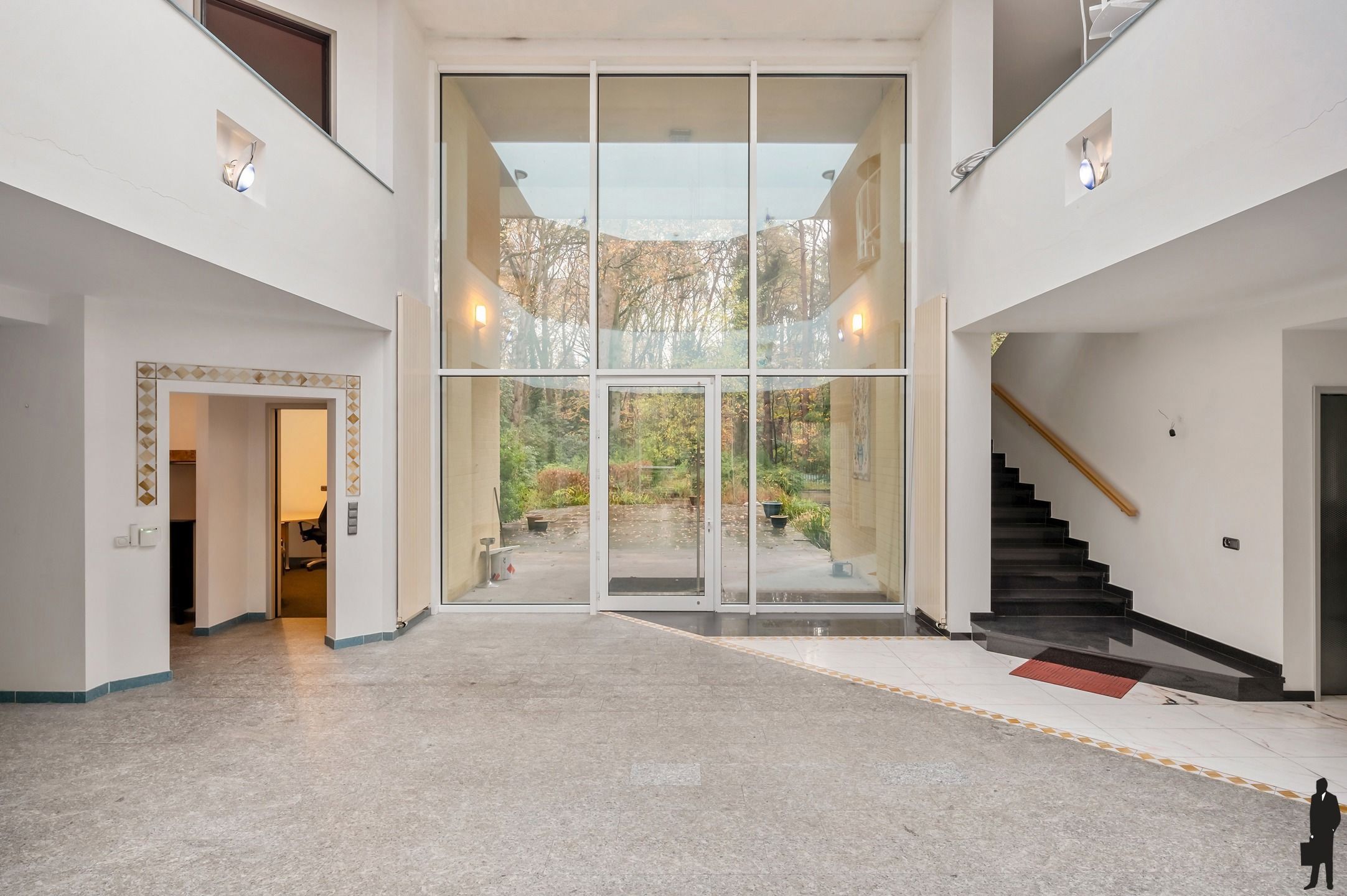 Unieke villa op toplocatie! foto 2