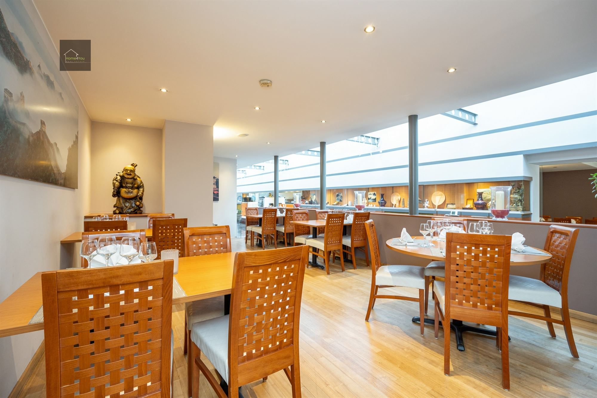 Ruim handelspand op toplocatie foto 14