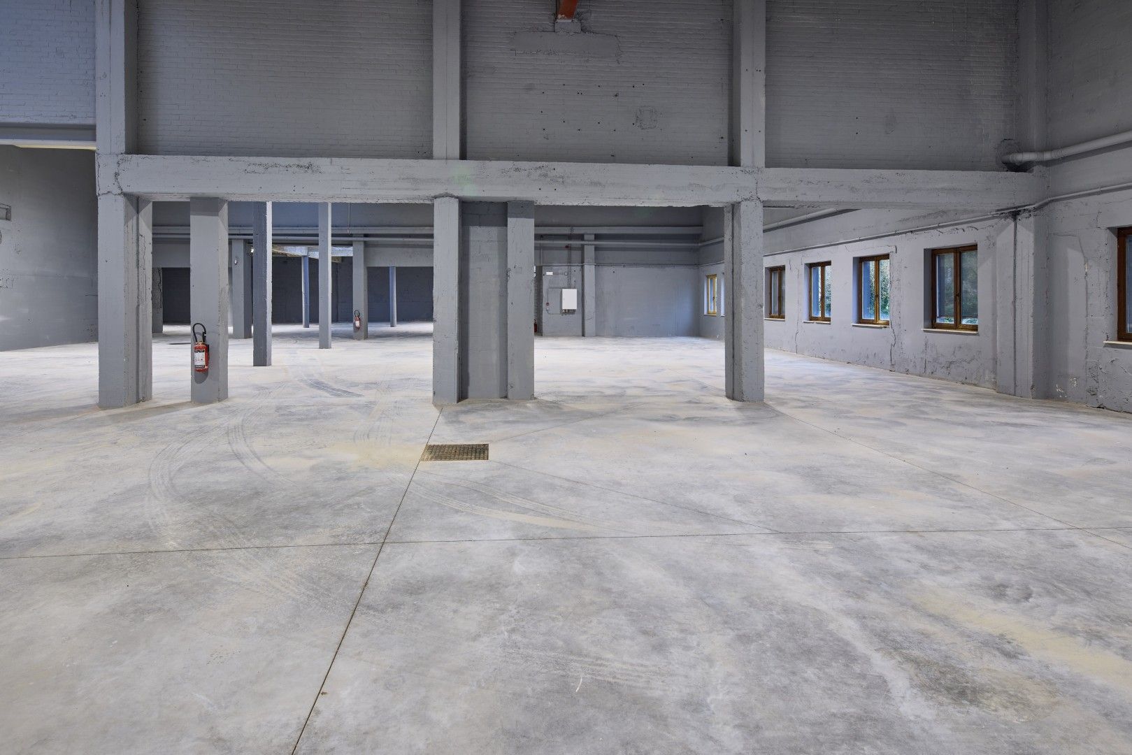MAGAZIJN UNIT 2 1.400 m2 foto 10
