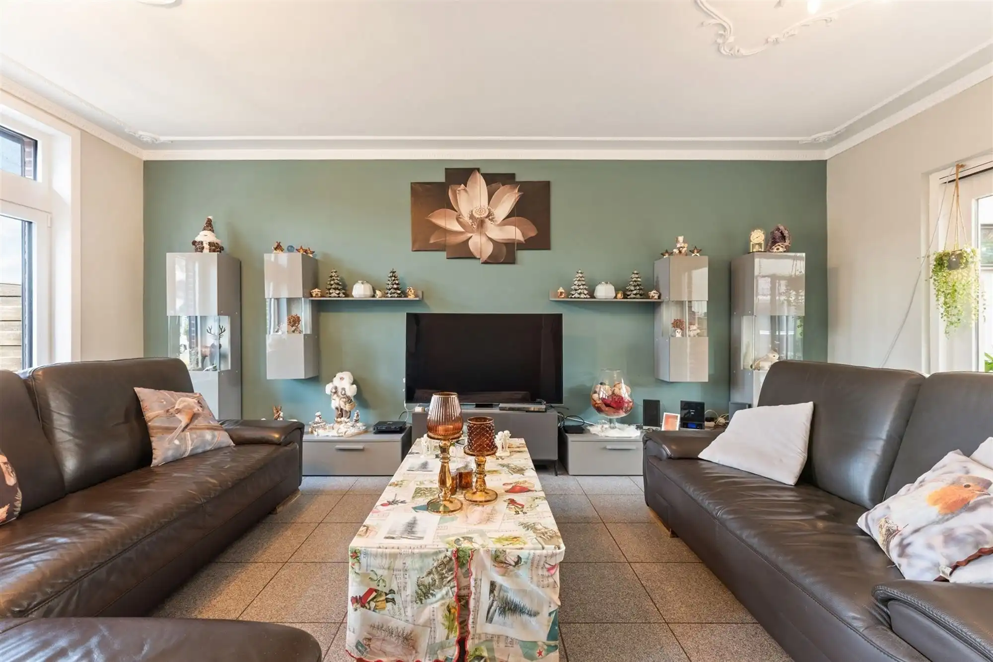 RUIME WONING MET 5 SLAAPKAMERS OP CENTRALE LIGGING VLAK BIJ BERINGEN CENTRUM foto 5