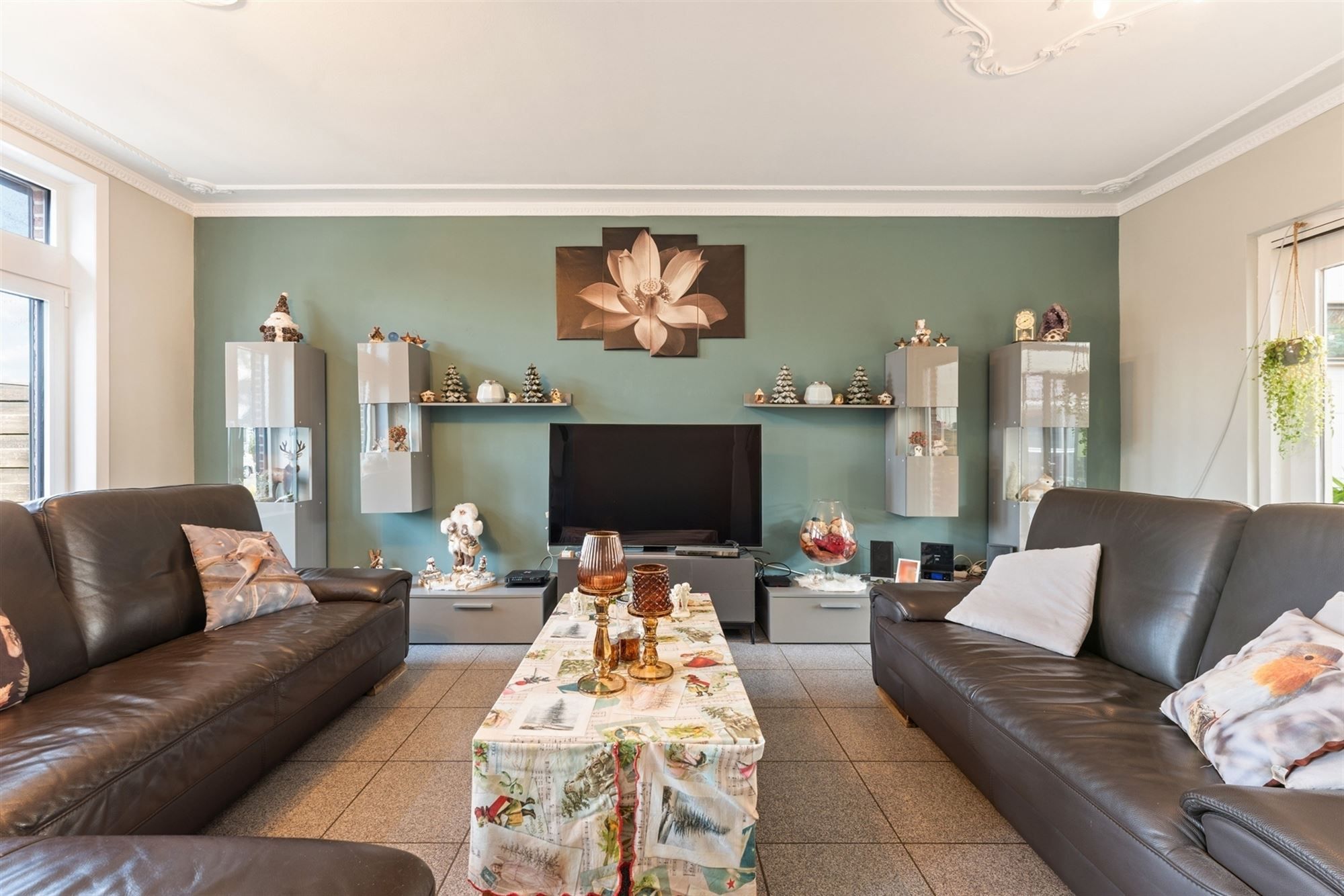 RUIME WONING MET 5 SLAAPKAMERS OP CENTRALE LIGGING VLAK BIJ BERINGEN CENTRUM foto 5