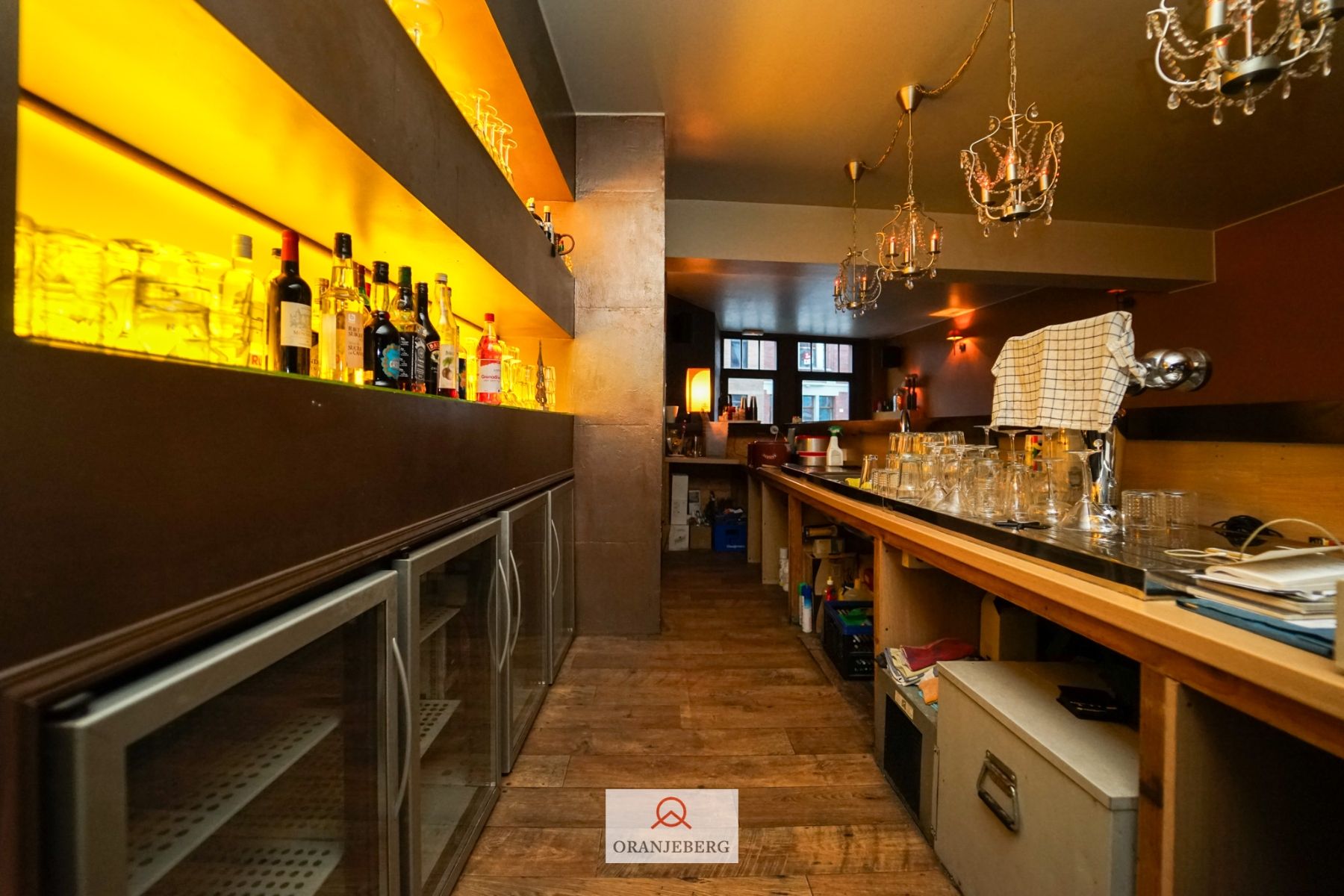 Handelspand met Lounge Bar en Koer aan Ottogracht 24 foto 24