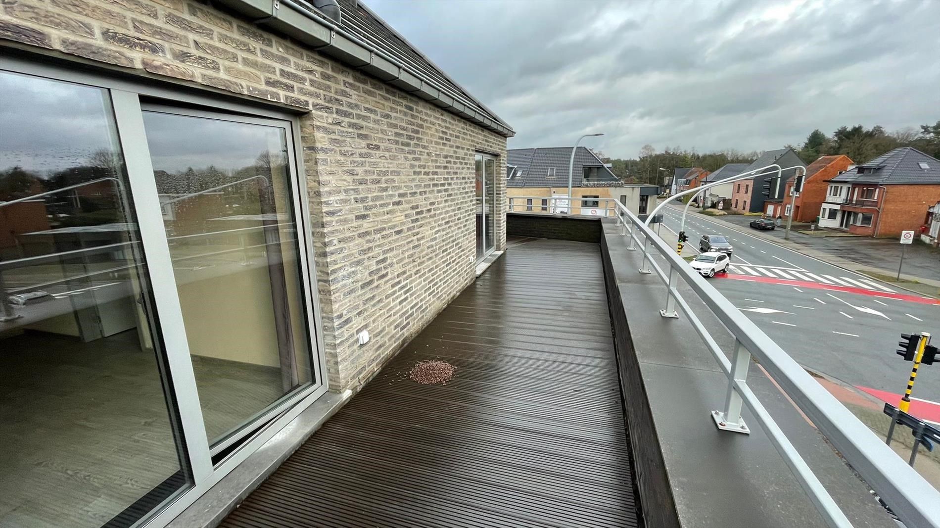 Prachtig duplex appartement met grote terrassen ! foto 13