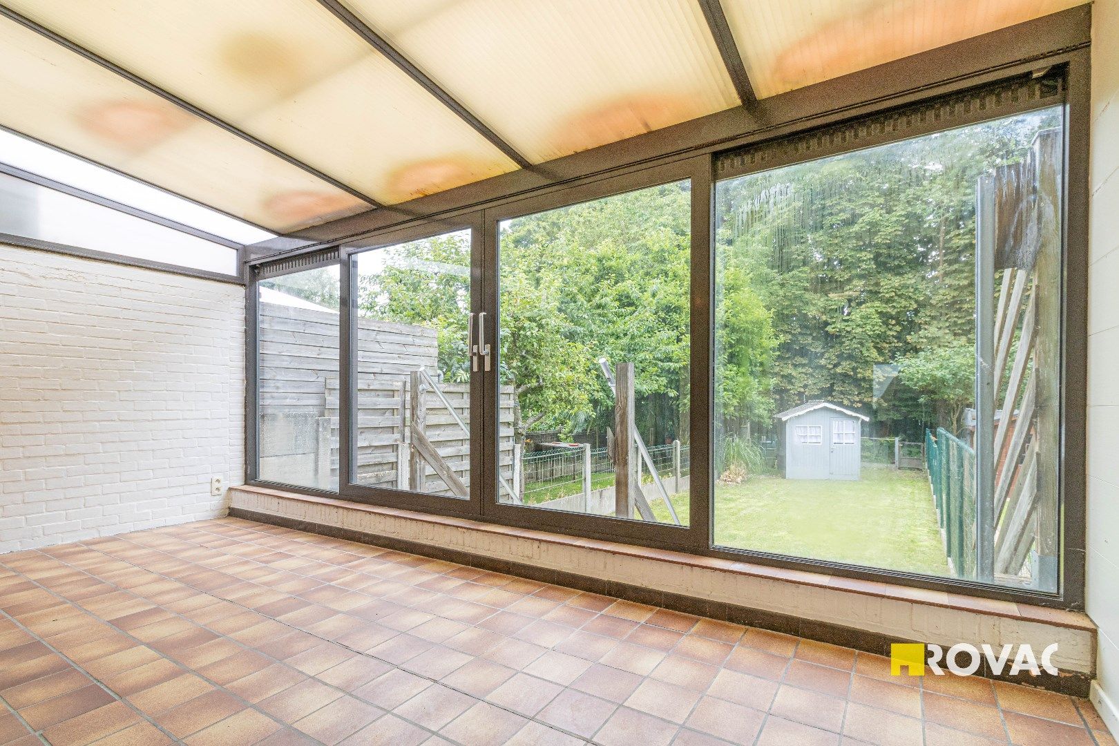 Opbrengsteigendom bestaande uit 2 appartementen met terras én tuin foto 11