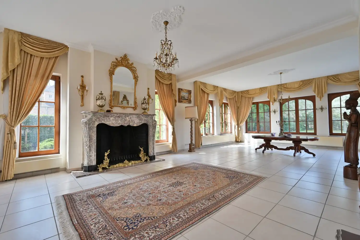 Magnifieke kasteelvilla met binnenzwembad, uniek gelegen in villawijk “Goudkust”, omringd door natuur, rust en optimale privacy foto 15