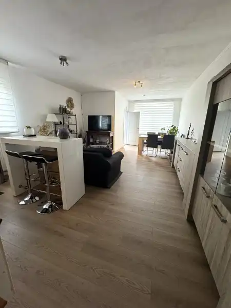 Gelijkvloerse studio te koop foto 5