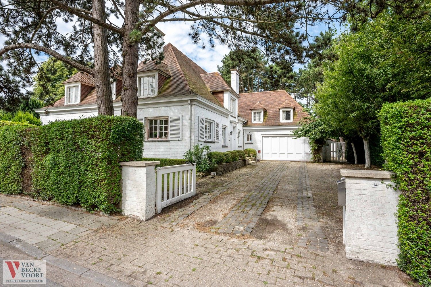 Karaktervolle landhuis op een prachtig domein van 2.030m² foto 17