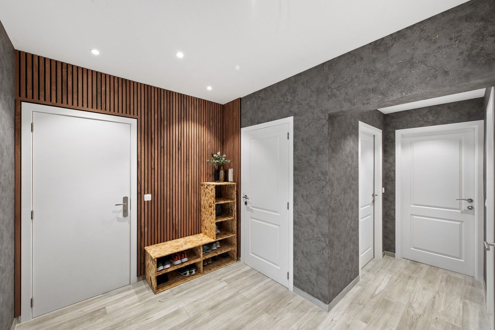 Spacieux appartement mansardé récemment rénové avec garage foto 11