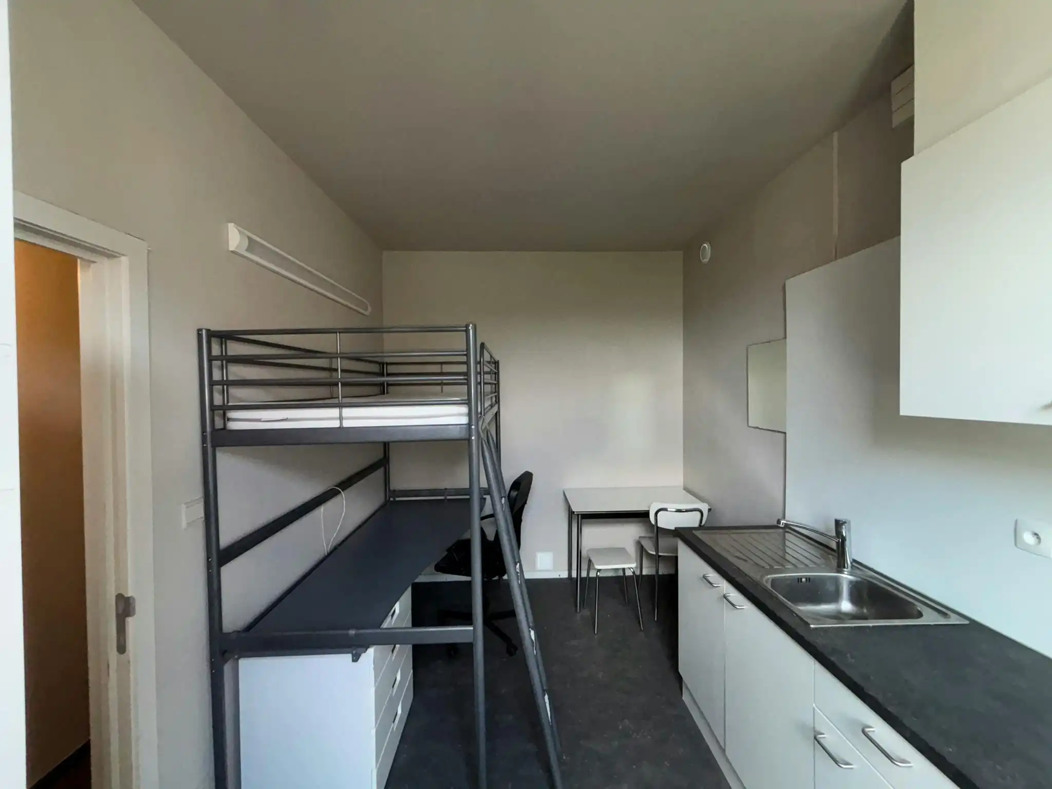 Studentenhuis te koop in Kortrijk foto 6