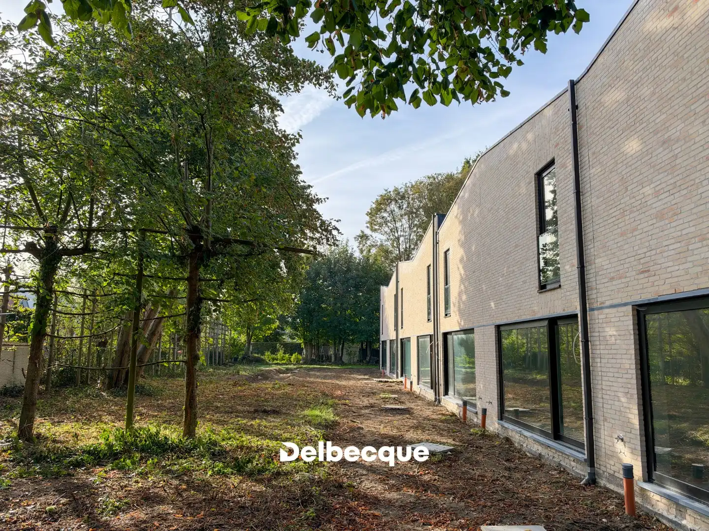 Nieuwbouwwoning met 3 slk op kleinschalig woonerf in groene omgeving nabij Brugge foto 3