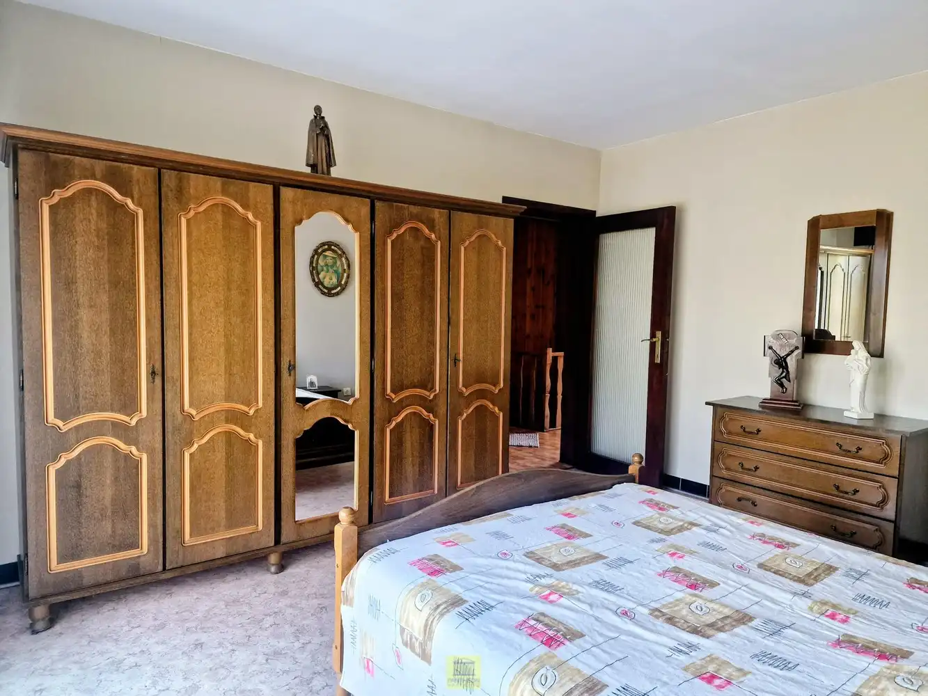 Ruime woning met 3 slpk op een perceel van 591 m² foto 13