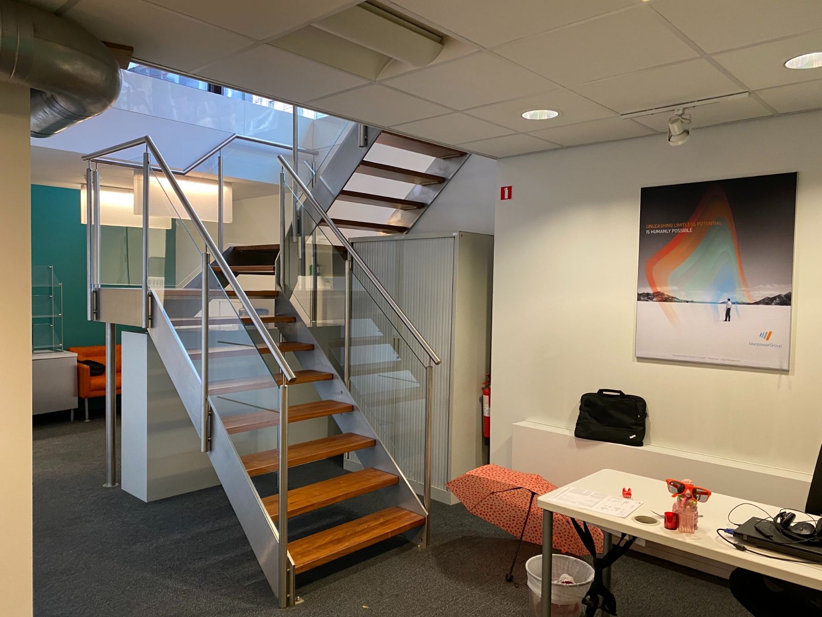 Grote handels- of kantoorruimte aan de Vlaanderenstraat - Gent Zuid foto 12