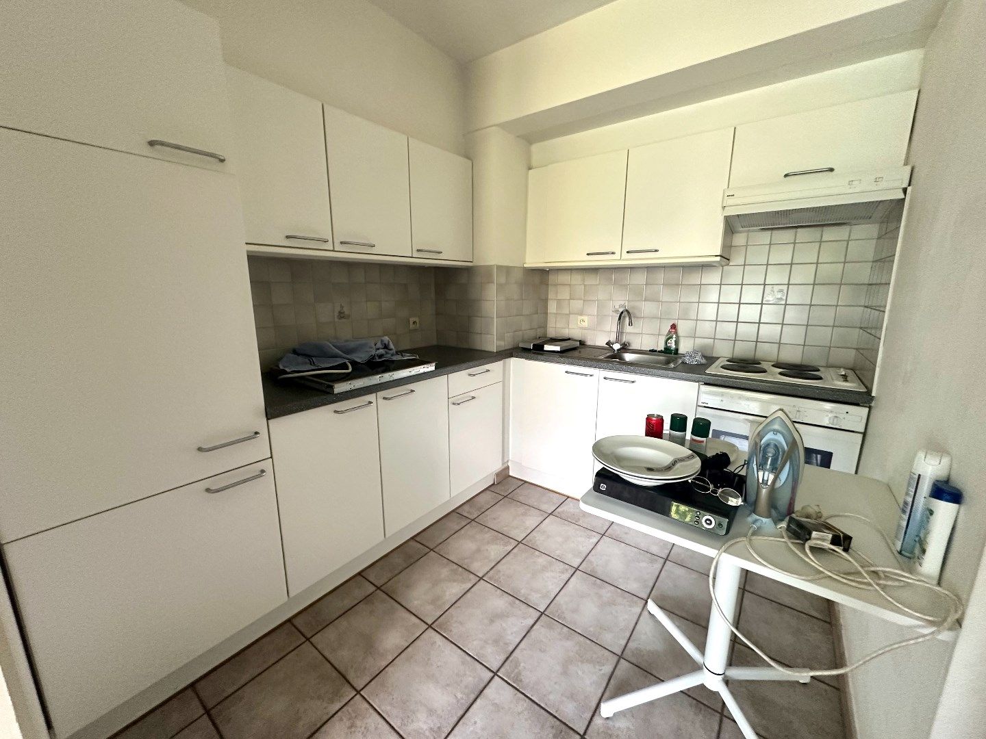 Charmante studio op toplocatie in Hasselt foto 11
