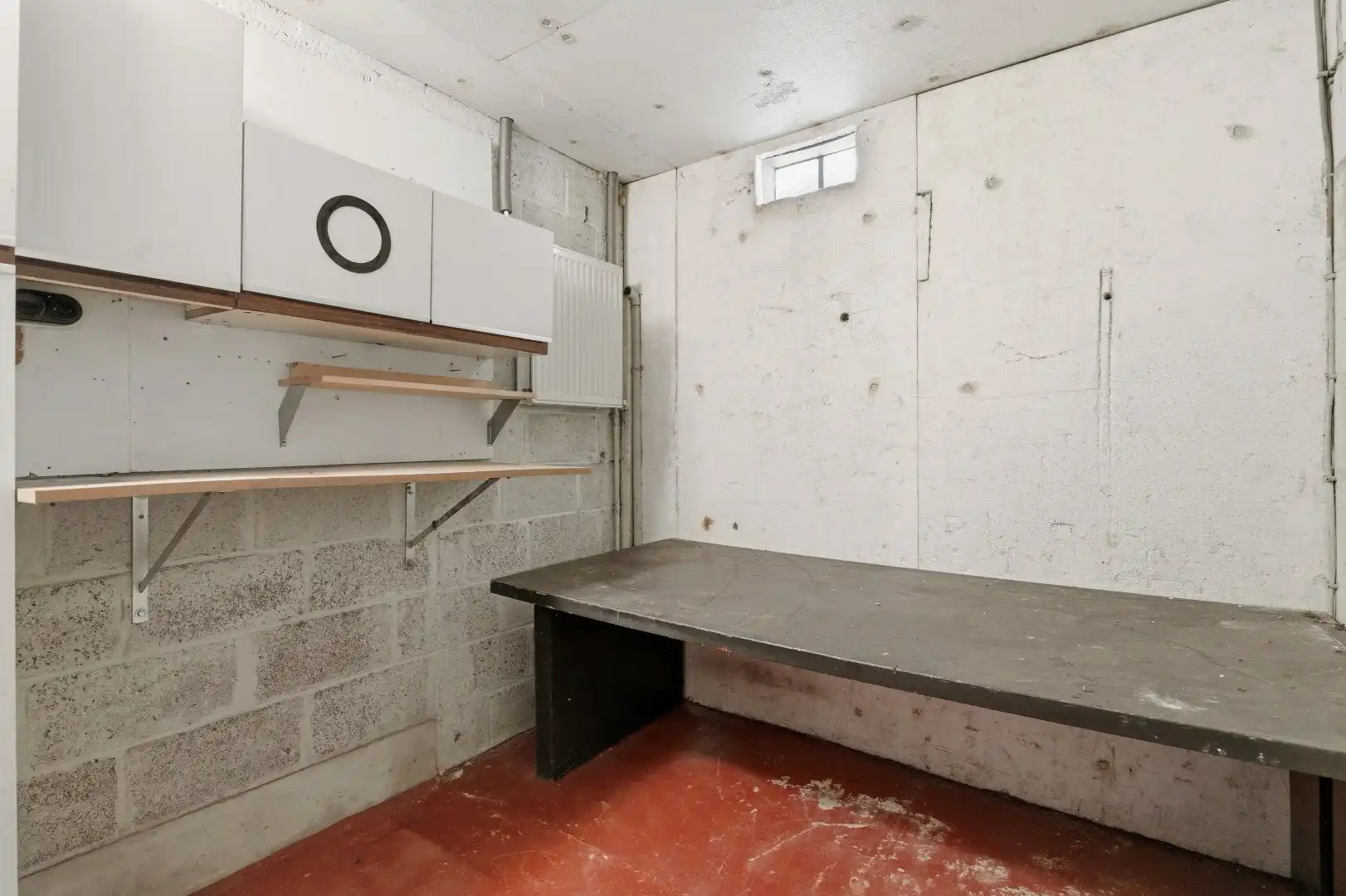 Op te frissen open bebouwing met veel ruimte en potentieel foto 18