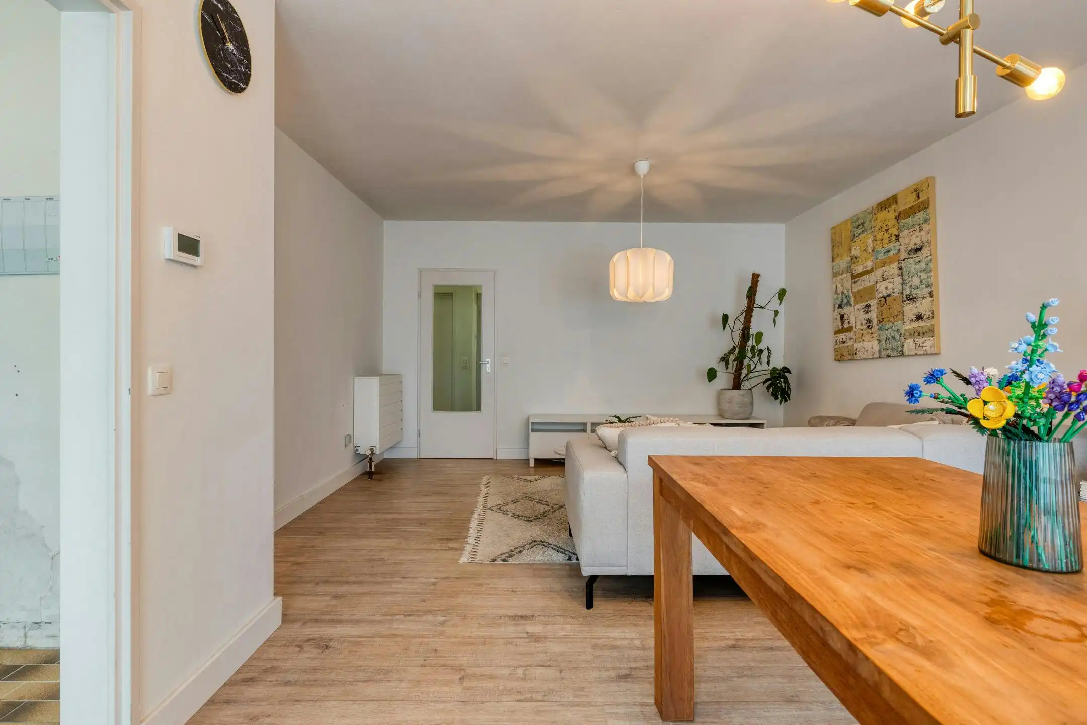 Gelijkvloers appartement met ZW-tuin en garage te koop foto 4