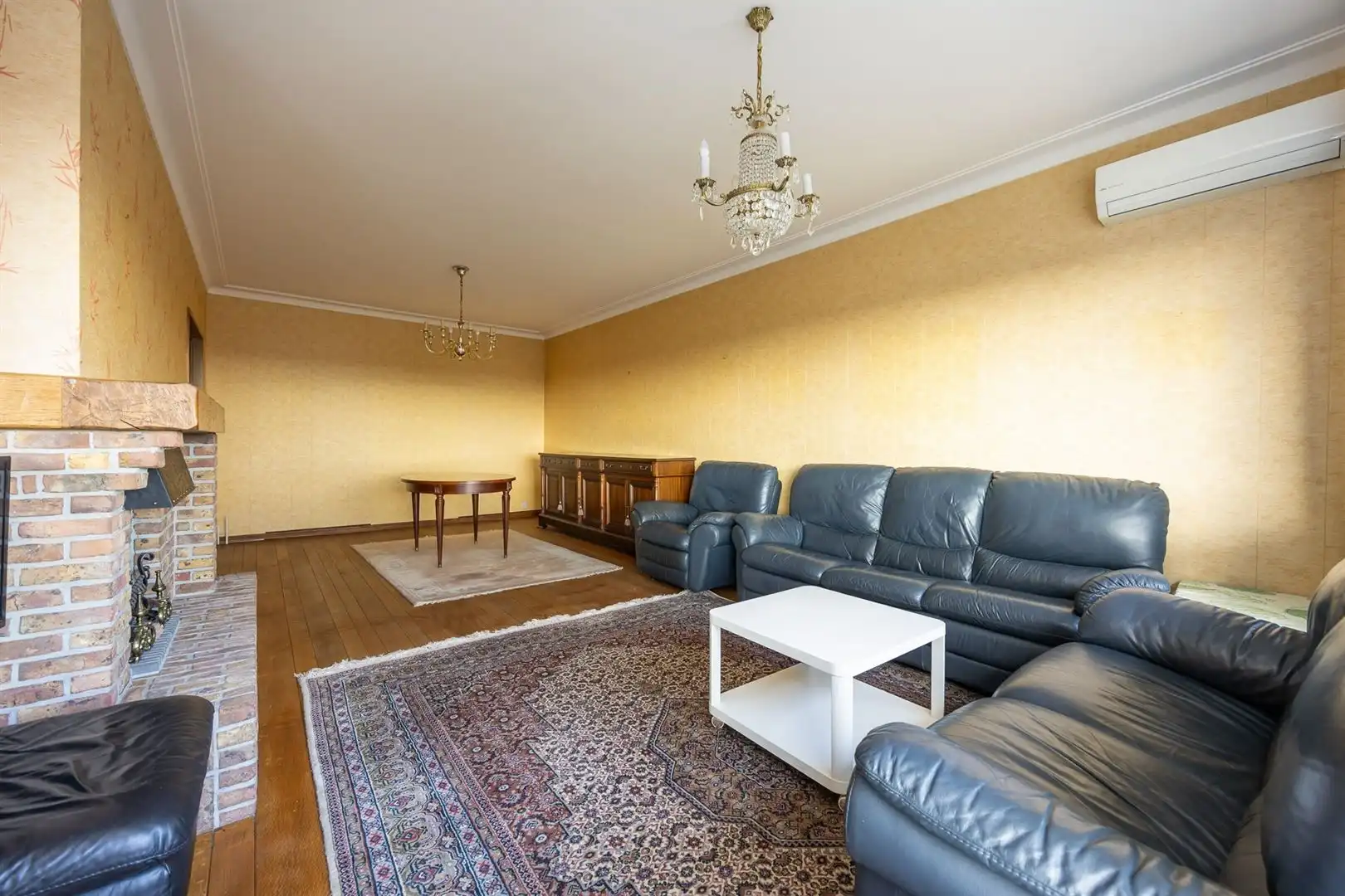 Centraal gelegen appartement met 2 slaapkamers. foto 5