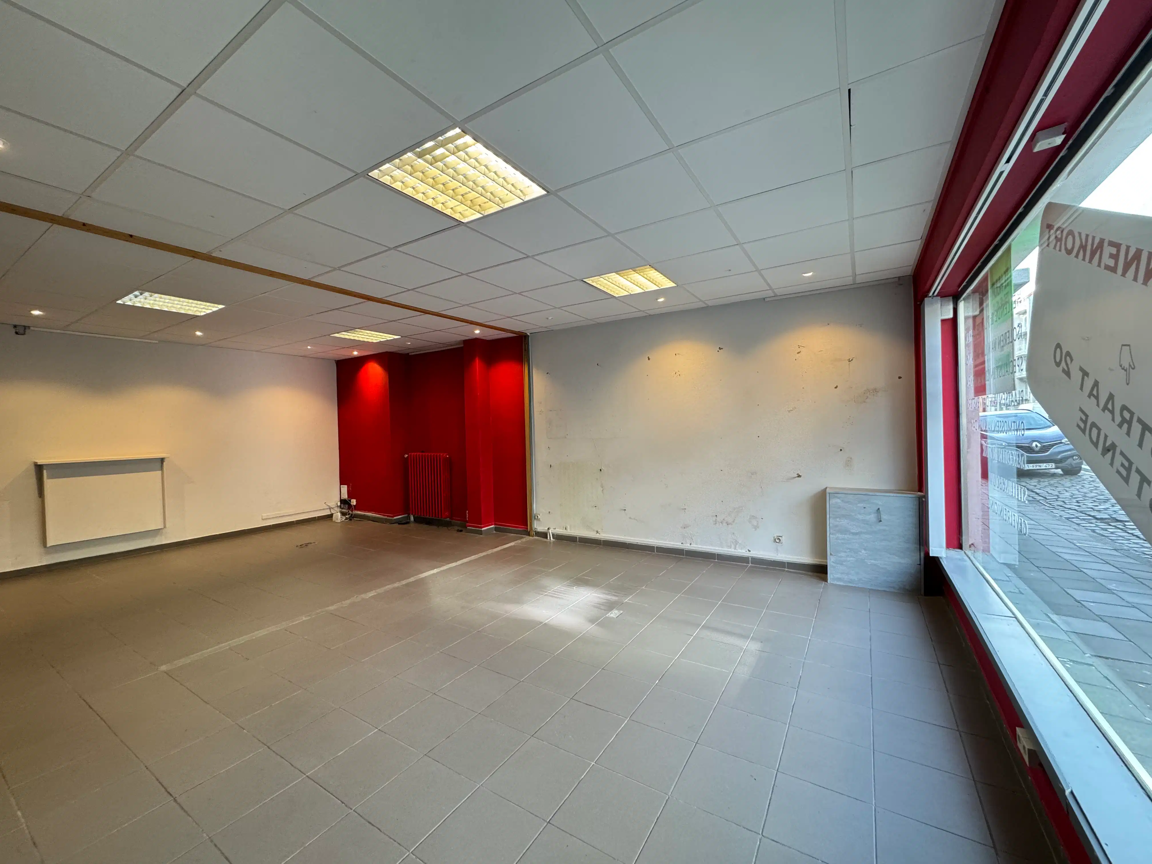 Handelsgelijkvloers 62 m² foto 2