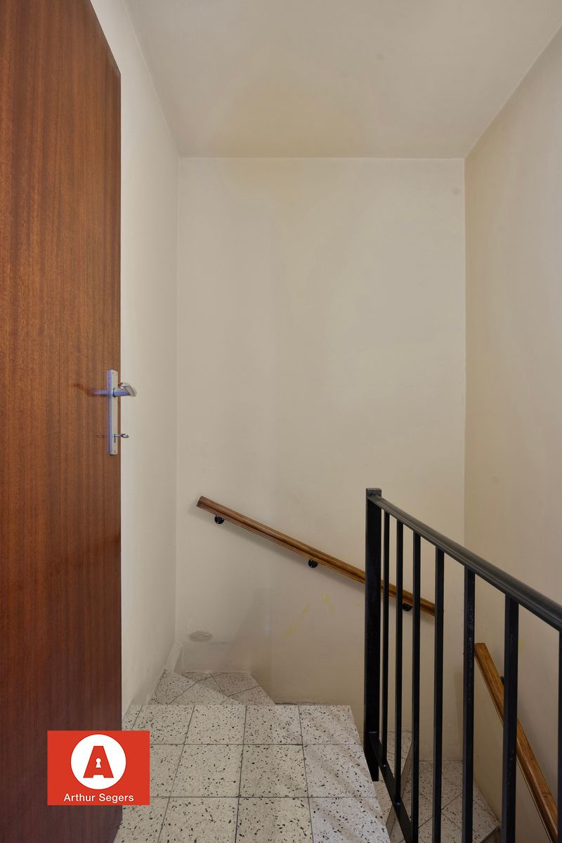 Te renoveren bungalow op rustige locatie foto 19