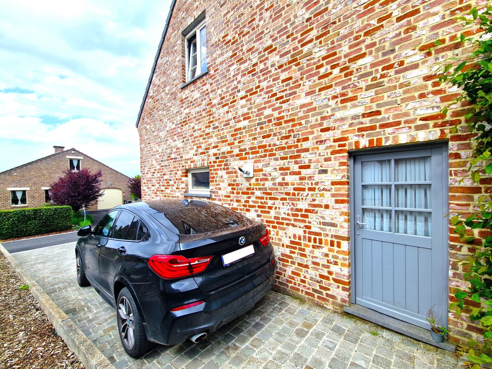 Villa in rustige straat met 3 slaapkamers en mooie tuin foto 6