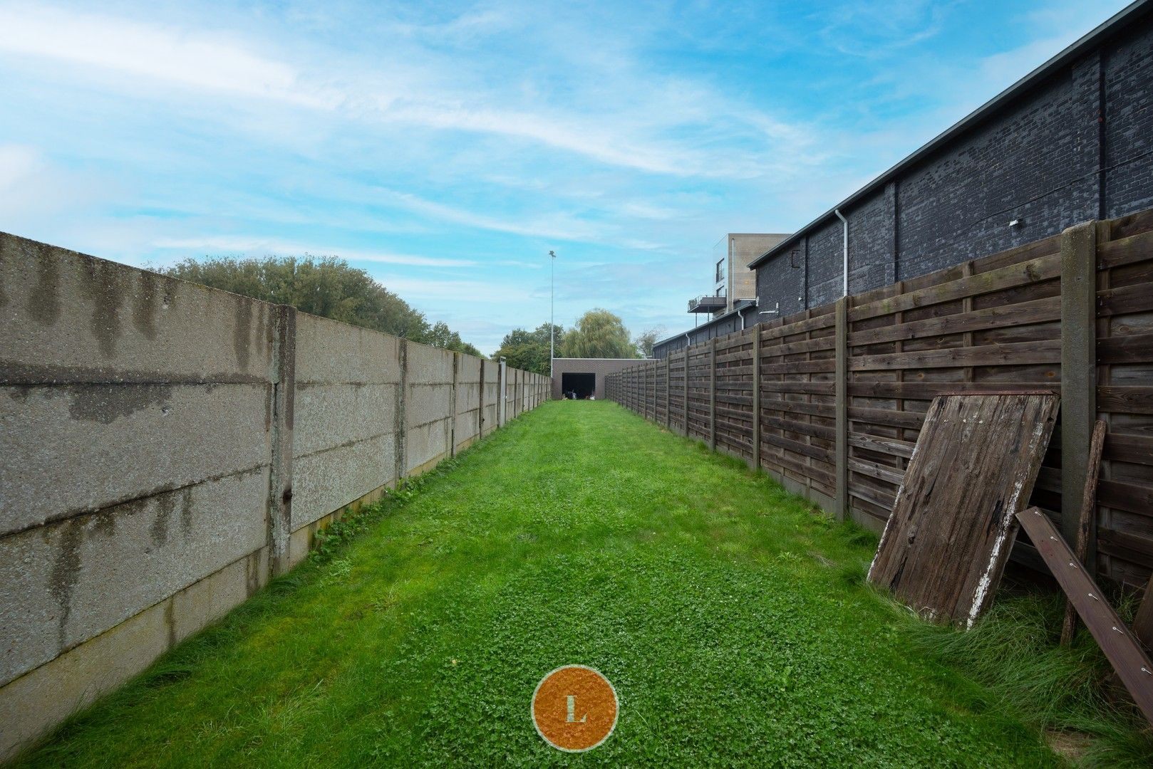 Instapklare woning met 4 slaapkamers, tuin en dubbele garage in Ledegem! foto 18