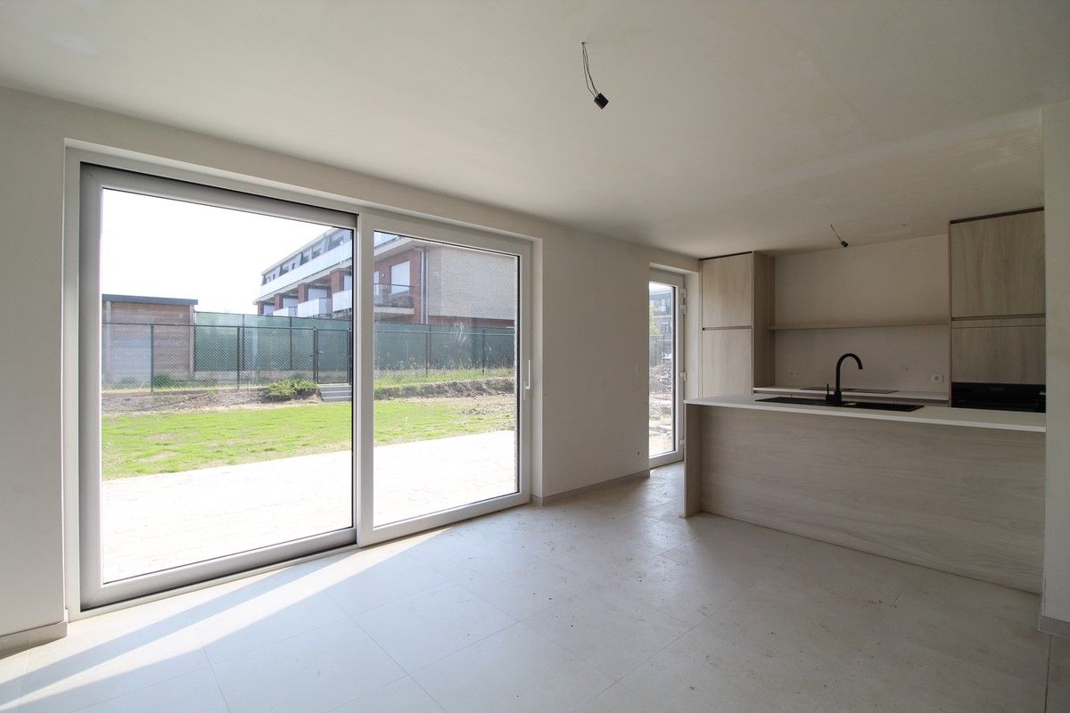 Hectaar bouwt 6 moderne nieuwbouwwoningen dichtbij het centrum van Schelle foto 3