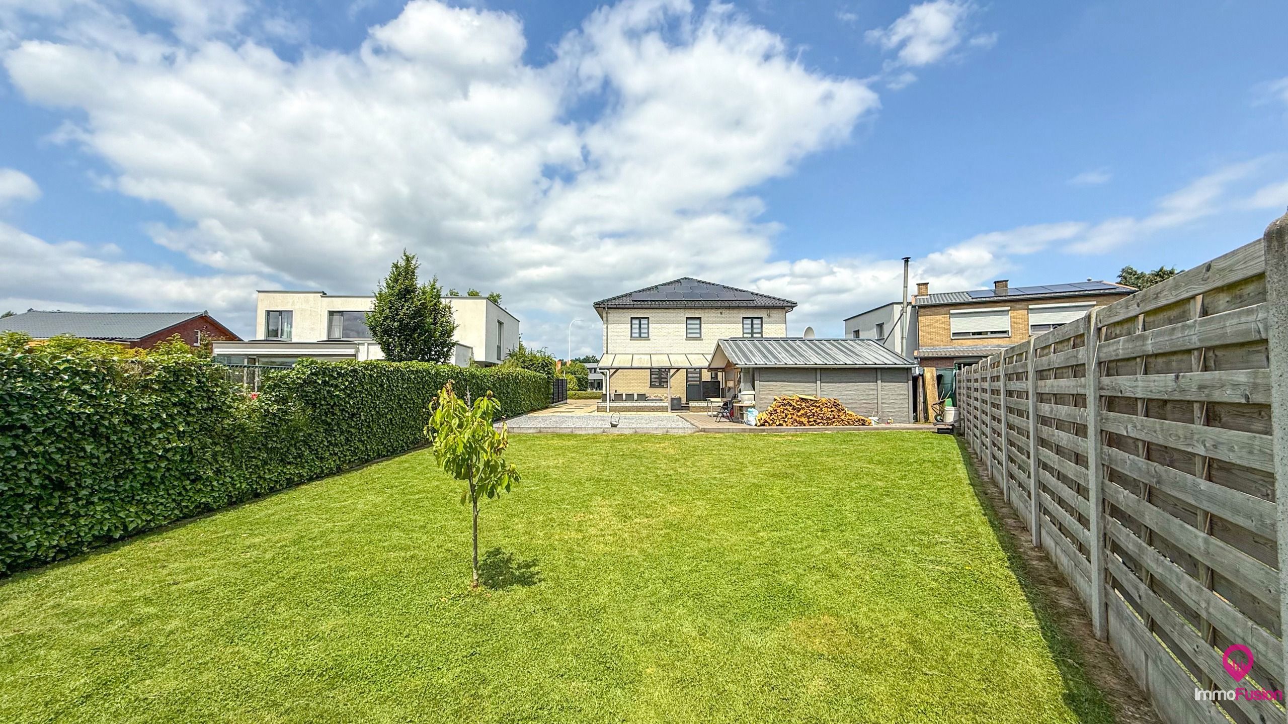 Ruime woning van 285m² met 5 slpks en apart bureel ruimte!  foto 36
