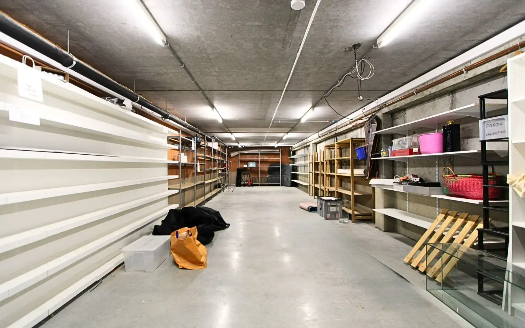 handelspand te huur Lippenslaan 210 foto 13