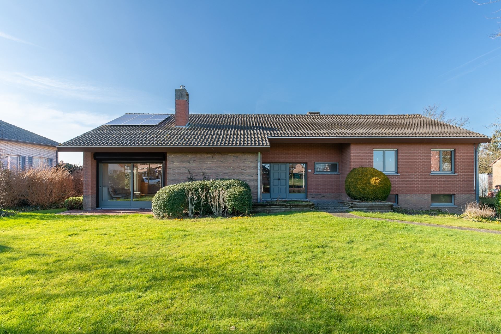 OPTIE foto {{pictureIndex}}