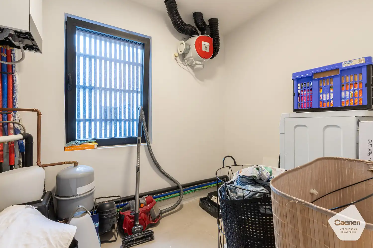 Zéér ruim appartement met 2 slaapkamers en groot terras. foto 14