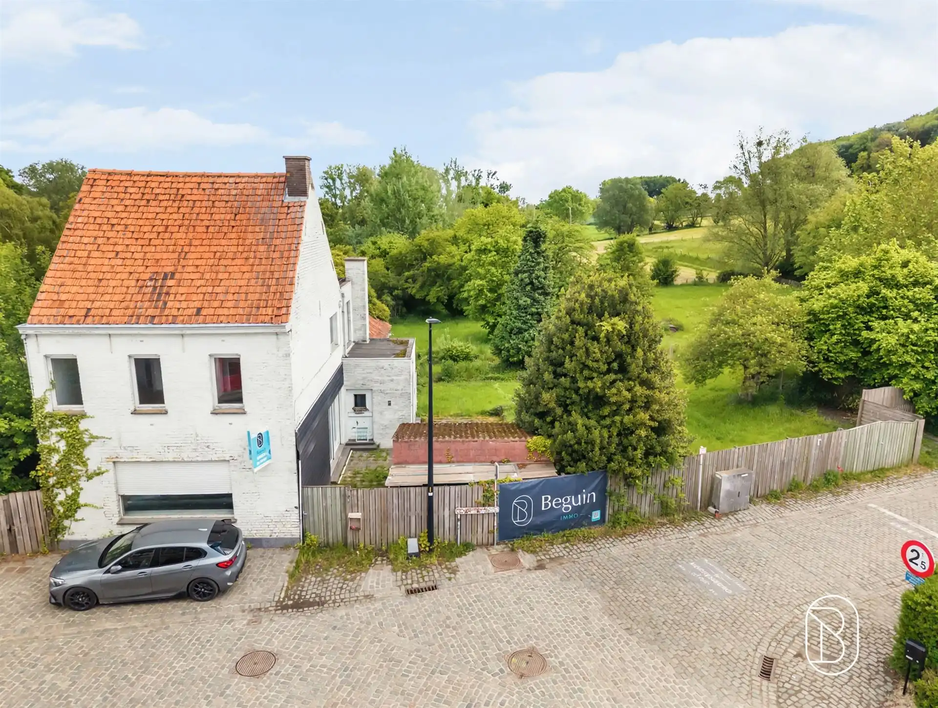 Af te breken woning (6% BTW mog.), a/d voet v/d Koppenberg. foto 4