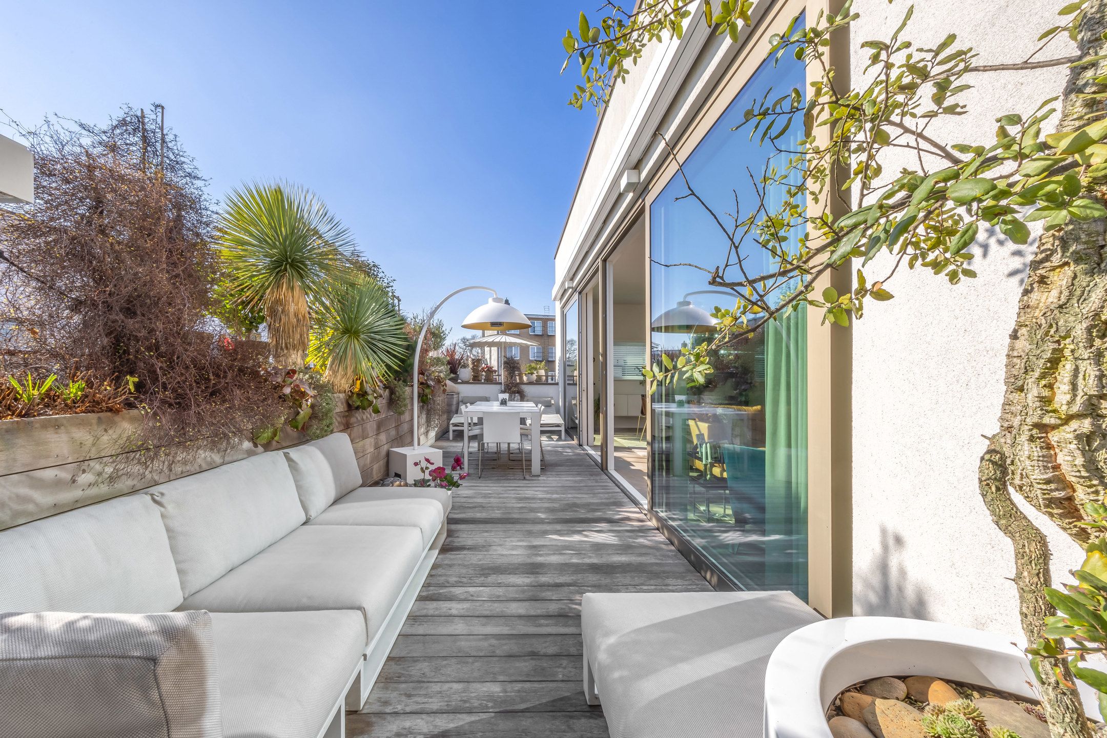 Sublieme penthouse met groot zonnig terras op toplocatie.  foto 9