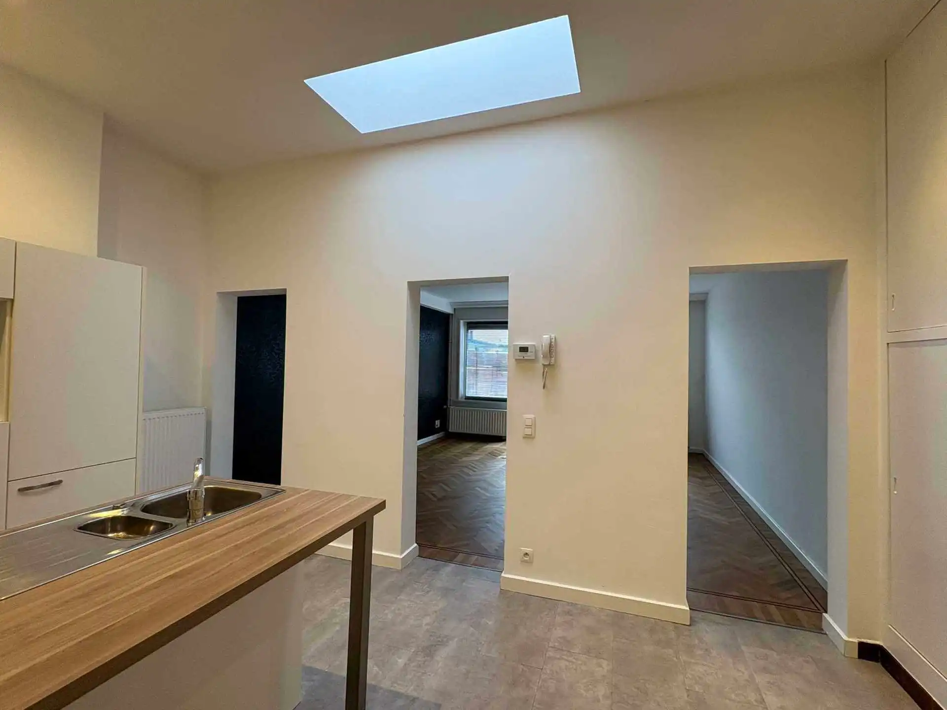 Ruim authentiek appartement  foto 9