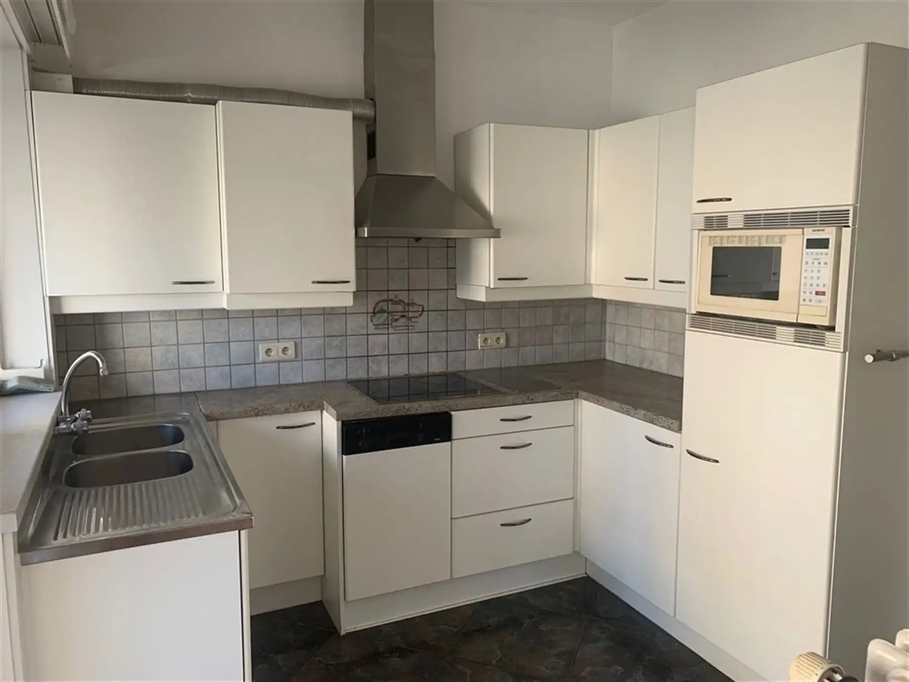 Residentieel gelegen, ruim en praktisch appartement foto 8