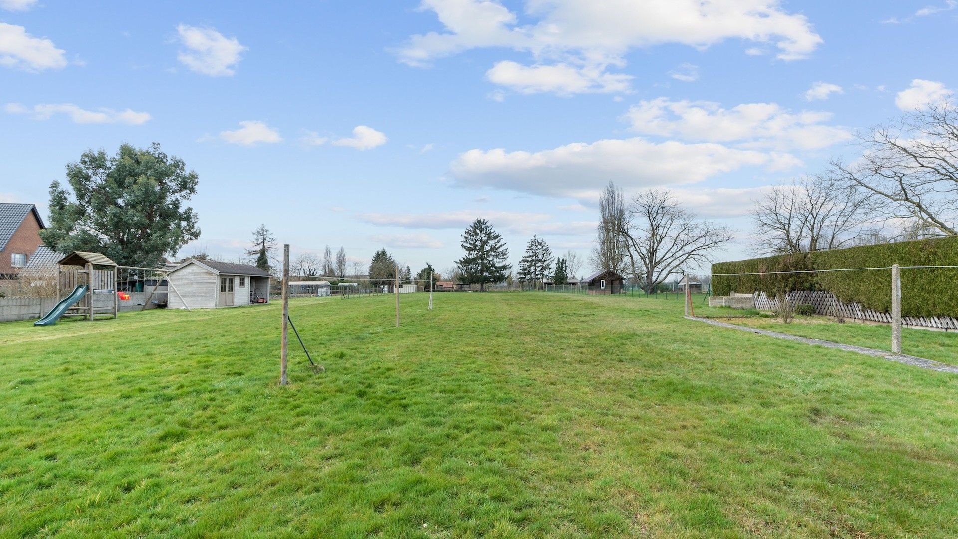 Te renoveren half-open woning met 3 slpks op een perceel van 20a 75ca vlakbij de Nederlandse grens foto 25