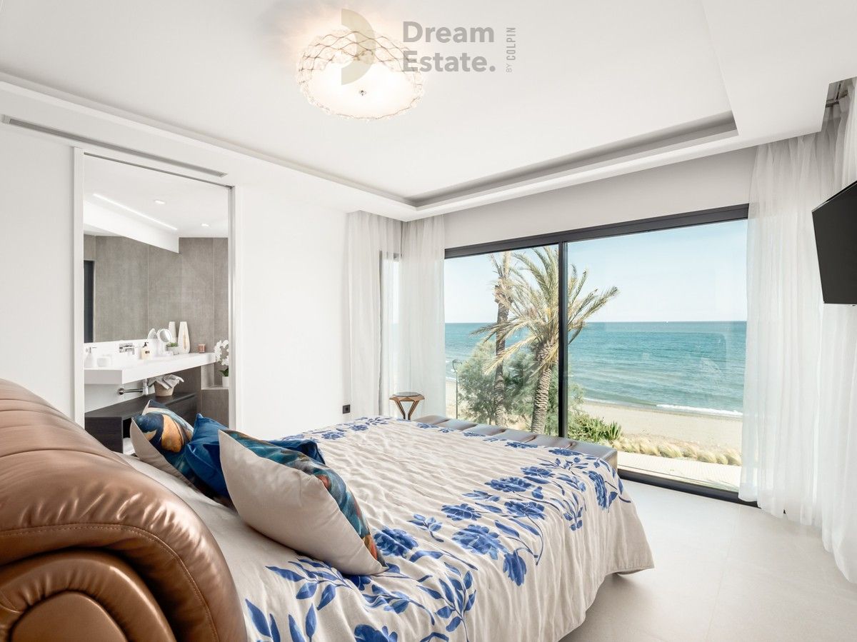 Recente woning aan het strand te Estepona, The Island. foto 6