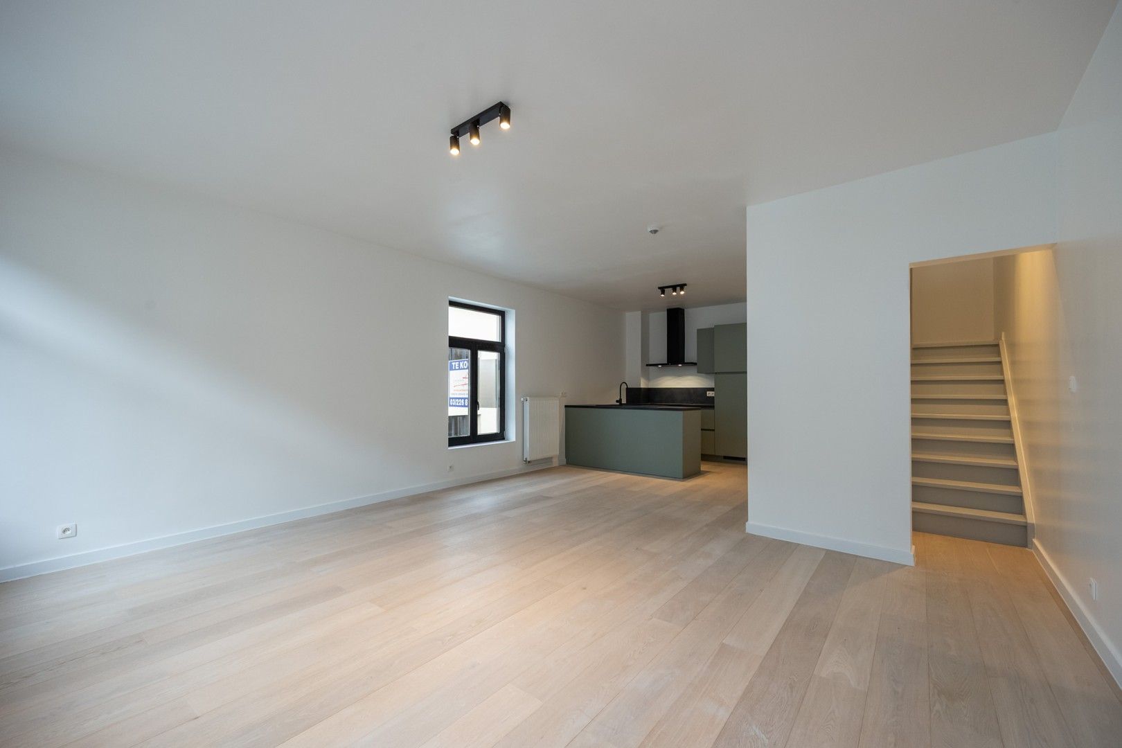 DUPLEXAPPARTEMENT MET TERRAS foto 4