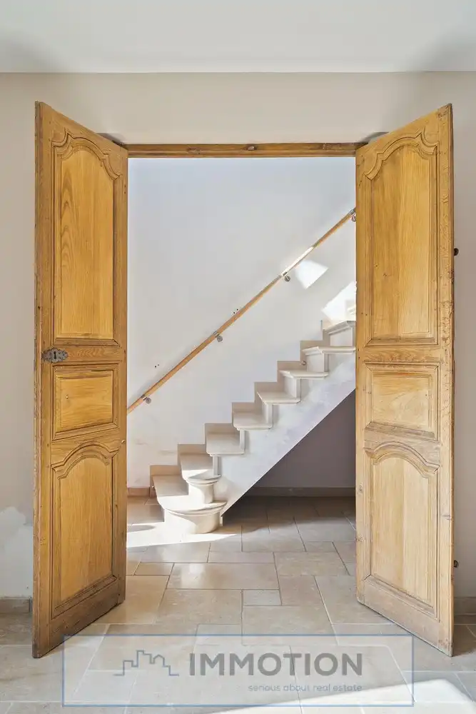 Niké's Hof - Paardenstoeterij met landelijke villa op 3,4 ha foto 5