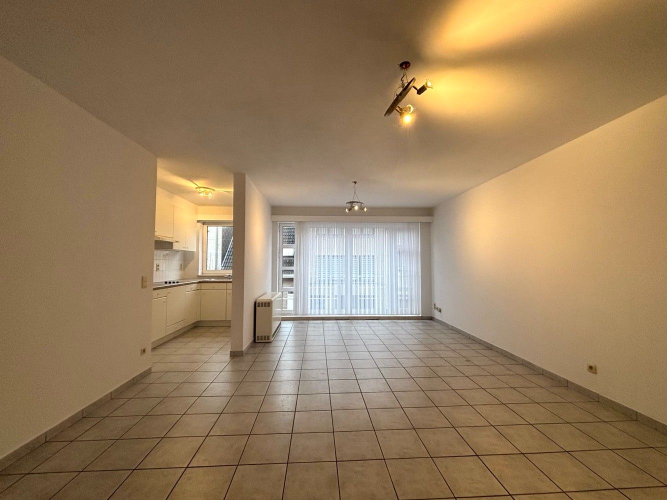 Appartement met 2 slaapkamers en terras in Wommelgem! foto 2