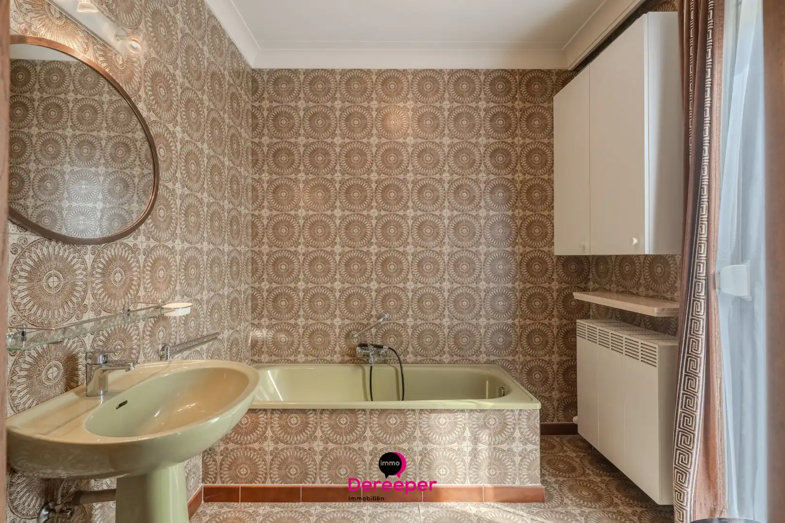 Te renoveren bungalow op ruim perceel van 678 m² foto 10