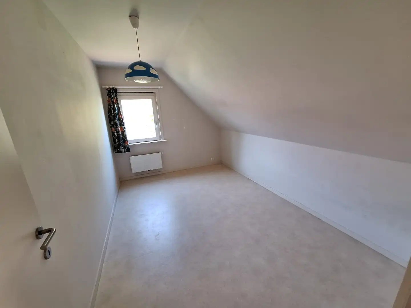 Recente alleenstaande woning met 4 SLK op ruim perceel foto 14