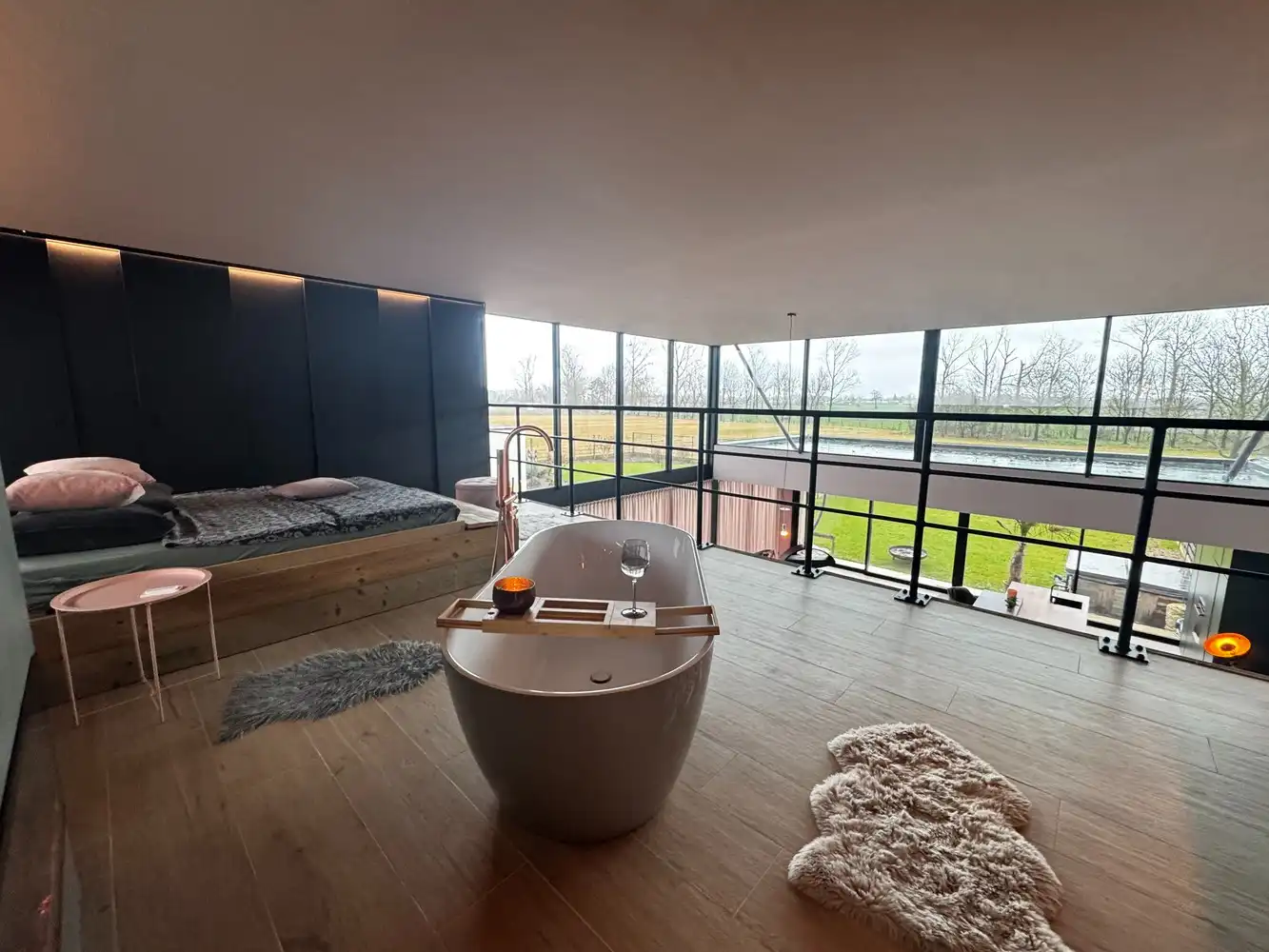 Nieuwbouwwoning met uitzonderlijke beleving te koop in Dilsen-Stokkem foto {{pictureIndex}}